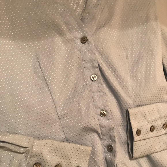 Studio x Express Button Down - Picture 2 of 5